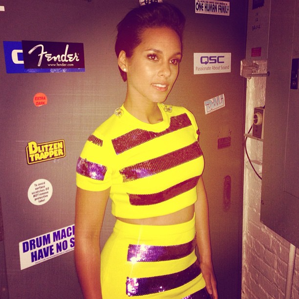 aliciakeysmarcjacobsresort2013jl1