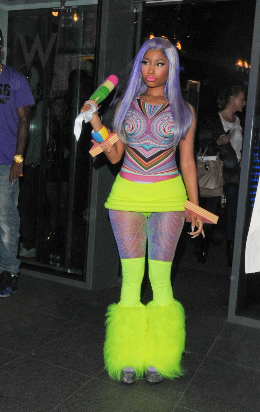 nickiminajneonjl