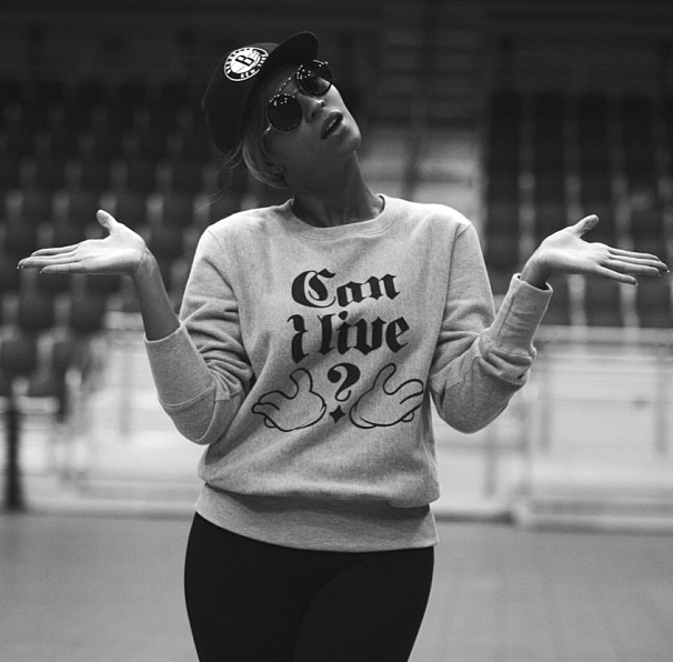BeyoncesB-sideCanILiveCrewNeckSweaterjl1