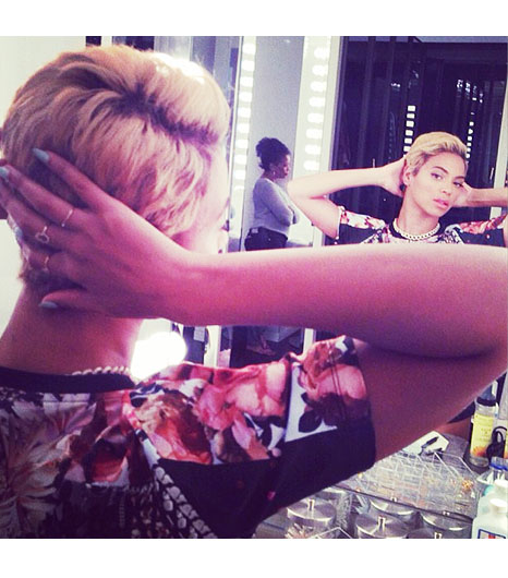 Best of 2013 Celebrity Instagram Pics Beyonce www.jinnaloves.com