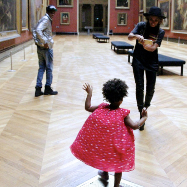 The Carters Visit Museum in Paris Pic2
