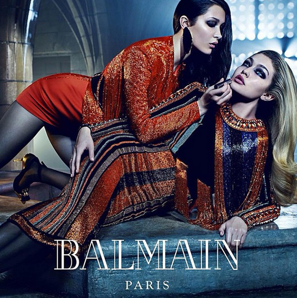 bella-hadid-gigi-balmain-paris-ftr