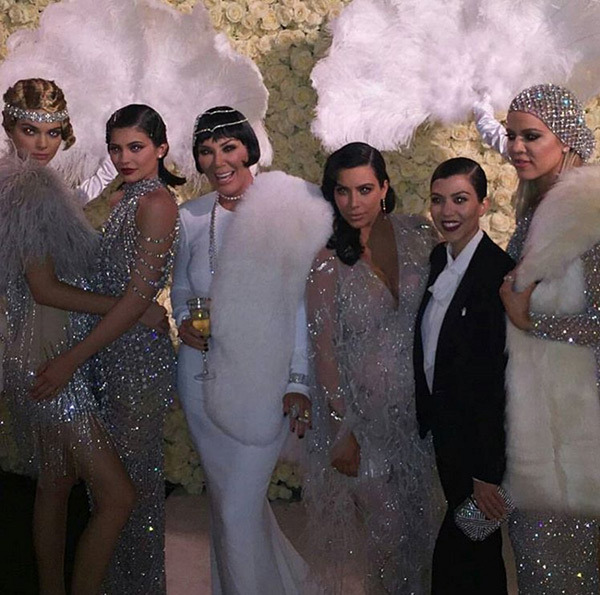 kris-jenner-60-birthday-party-gatsby-theme-pics-3