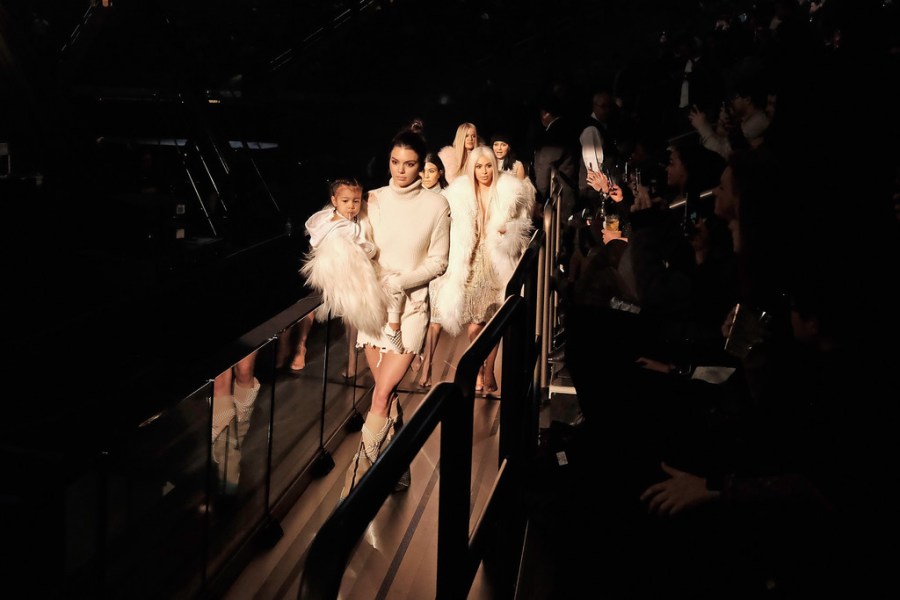Kanye-West-Yeezy-Season-3-Front-Row-khloe-kim-kourtney-kardashian-kris-kendall-kylie-jenner-lamar-odom-6.jpg